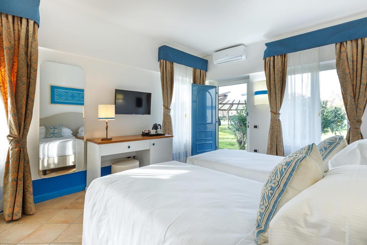 Riva Di Palo Resort 拉迪斯波利 外观 照片