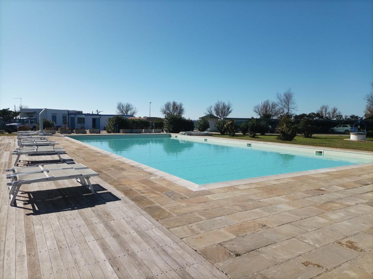 Riva Di Palo Resort 拉迪斯波利 外观 照片