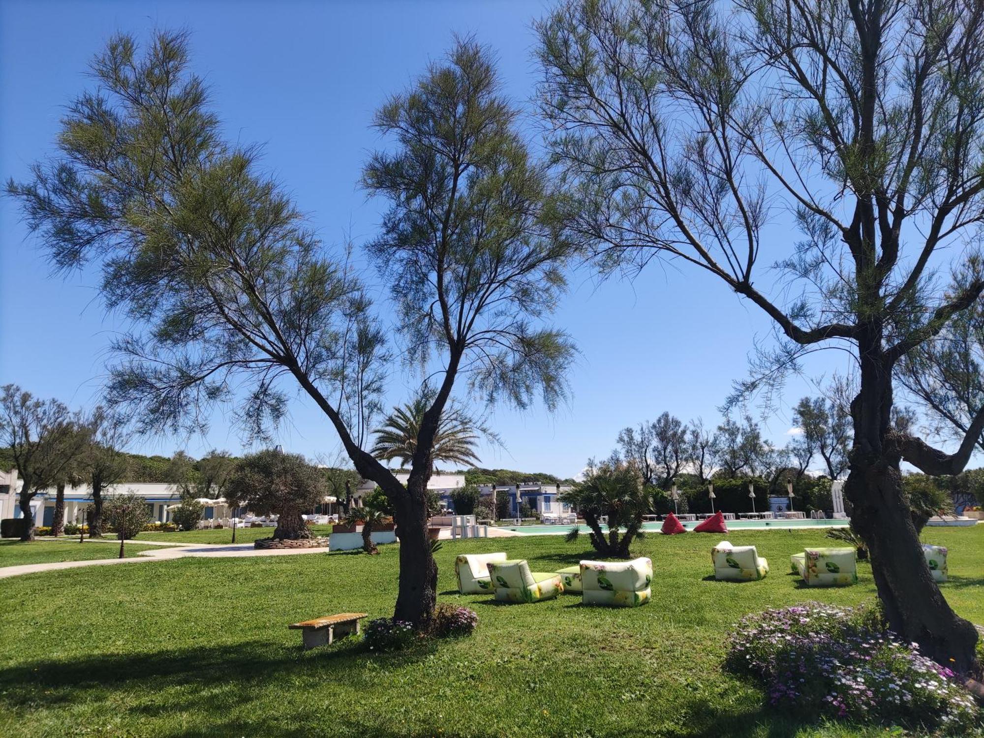 Riva Di Palo Resort 拉迪斯波利 外观 照片